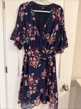 City Chic Plus Size Navy Floral Mini Dress